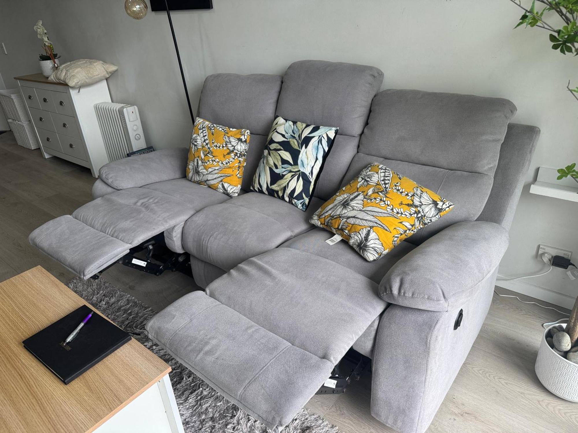 Immaculate 3 Bd 2 Bth Apartment -Free Carpark & Pool Auckland Exterior foto
